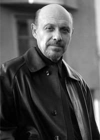 Hector Elizondo